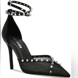 Steve Madden Women's "Lupton" Black Mesh Pointed-Toe Studded Pumps Size: 9